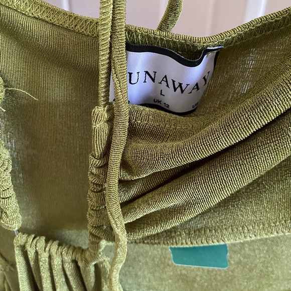 Square Neckline Halter Dress - Picture 8 of 9